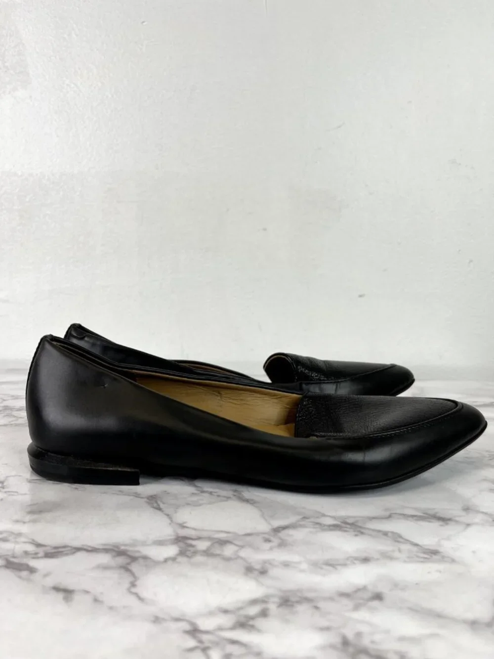Everlane Womens The Modern Point Flat Black Leather Sz 10